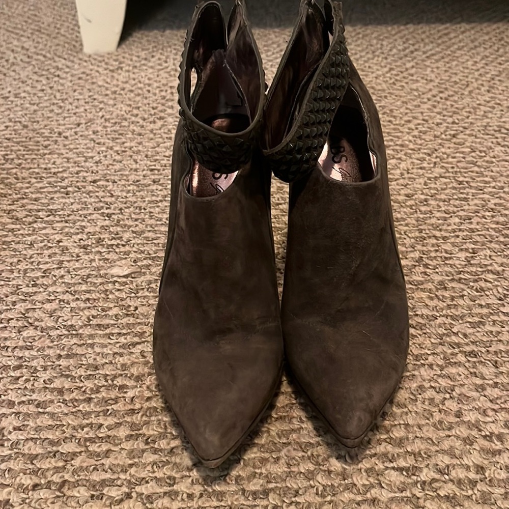 gray heeled boots